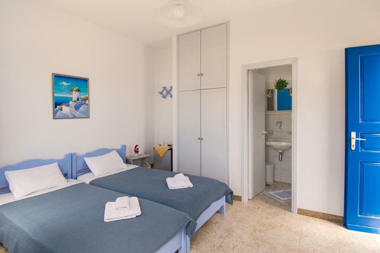Evgenia Rooms And Apartments Folégandros エクステリア 写真
